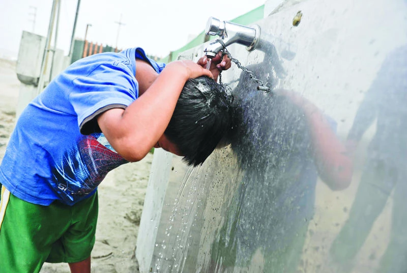 Short of water, Peru’s engineers ‘make our own’