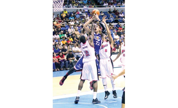 Alaska keeps winning against Petron Blaze