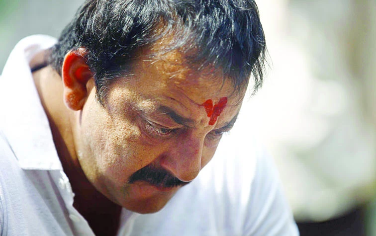 Bollywood actor Sanjay Dutt to go to jail without a fight