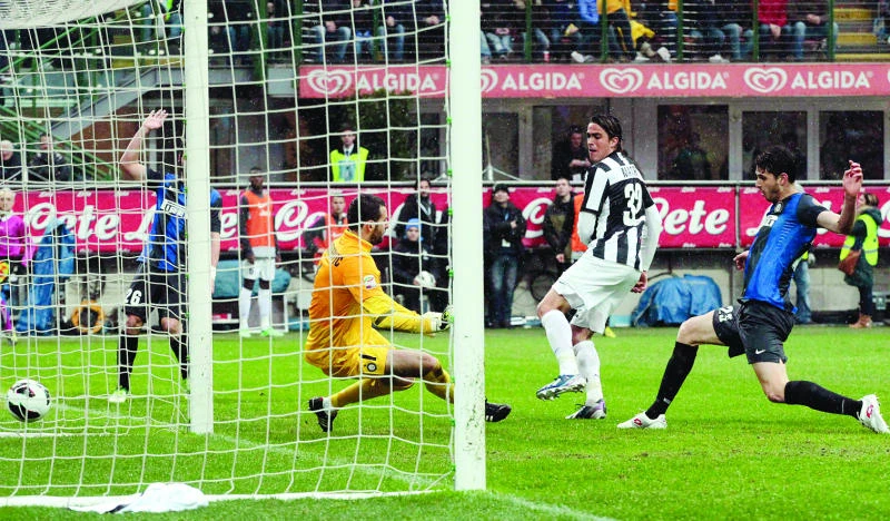 Juve outclasses Inter to move 12 points clear