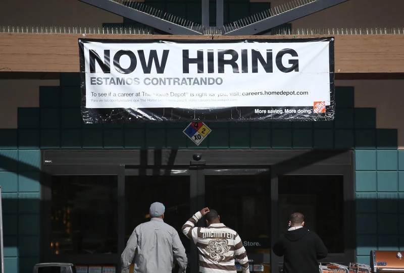 US adds 236K jobs; unemployment fallsto four-year low