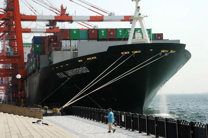 Japanese economy grew 2% in 2012