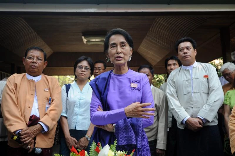 Suu Kyi selected to remain Myanmar opposition head