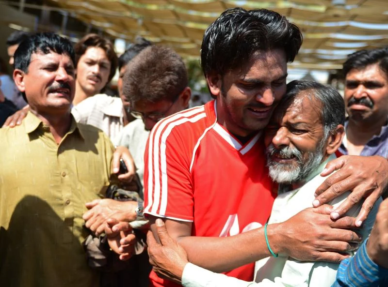 Protests over Pakistan bombing turn deadly