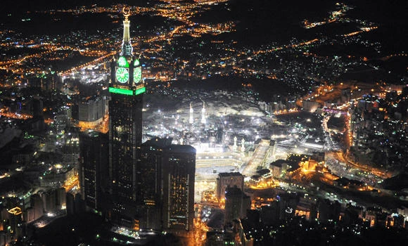 Solar street lights in Makkah soon