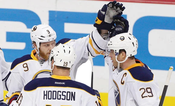 Penguins’ run at record-breaking streak ends in loss to Sabres