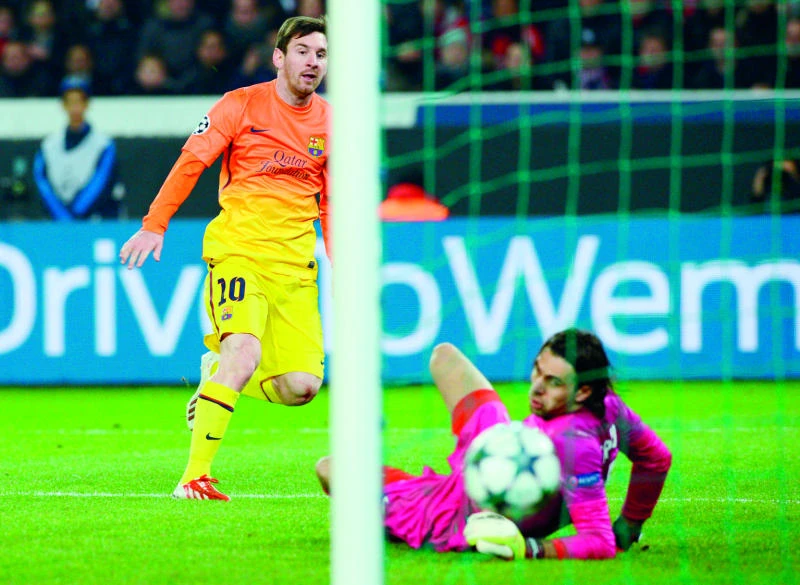 Barca comes away with costly draw in Paris