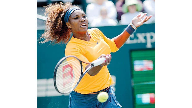 Top-ranked Serena wins WTA clay opener