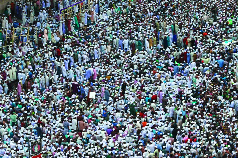 Protesters in Bangladesh rally against atheist bloggers