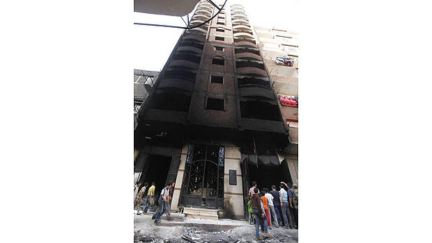 Five die in Egypt sectarian clashes