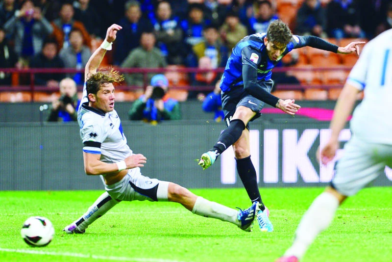 Napoli restores nine-point gap as Atalanta stuns Inter