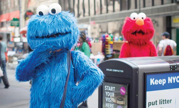 Cookie Monster, Elmo get in Times Square trouble