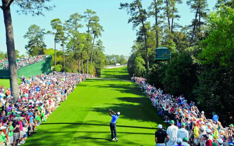 Tiger roars into Masters seeking end to major drought