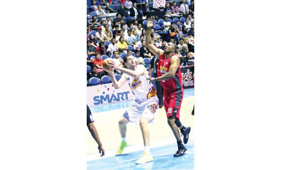 Rain or Shine gets past Barako Bull