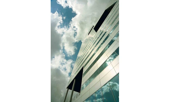 Hunter Douglas QuadroClad panels set new standards