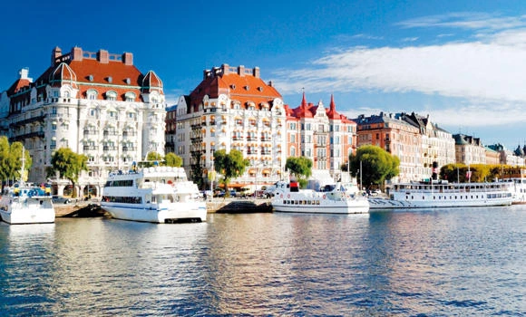 Emirates plans daily flights to Stockholm