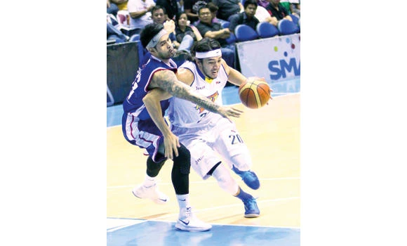 Talk ‘N Text gets past Boosters to take opener