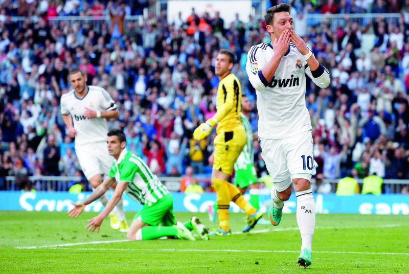 Real Madrid warms up for Dortmund with win over Betis