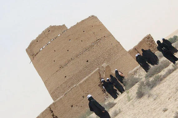 Dammam students explore historical port