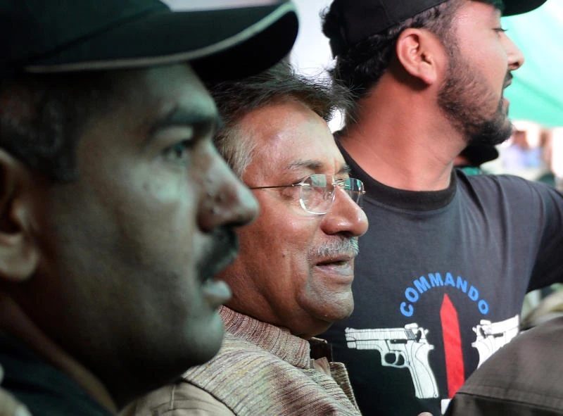 Court extends Musharraf’s custody