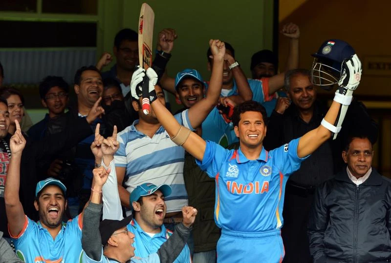 Wax figure of Tendulkar unveiled at SCG