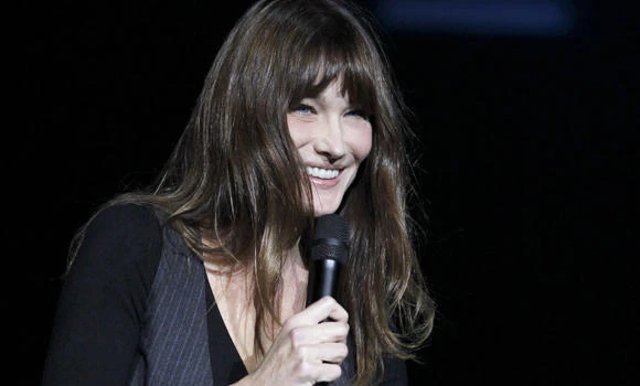Carla Bruni scores hit with post-first lady album