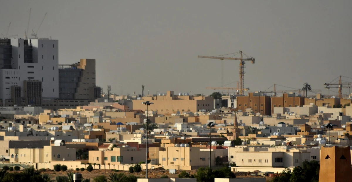 Buildings ‘cannot withstand quakes’