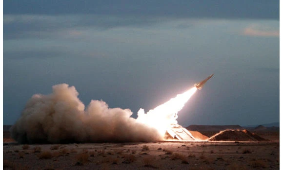 Iran boasts of new land-to-sea missile