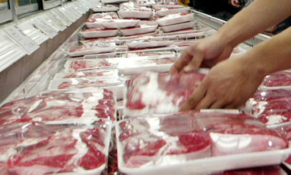 Minced beef from Irish firms banned