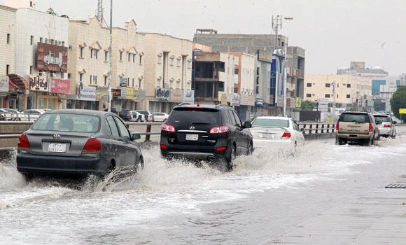 Downpour forces schools’ closure