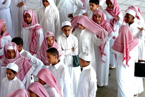 Students barred from coffee shops during school hours