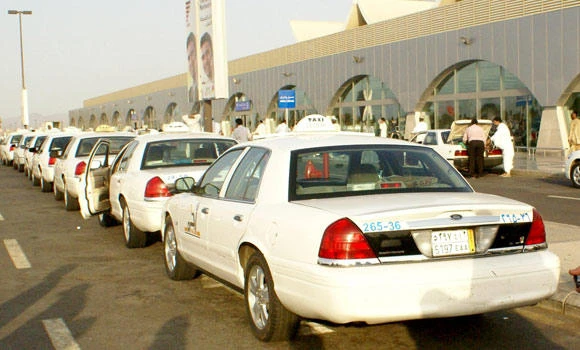 Expats operating private taxis face action