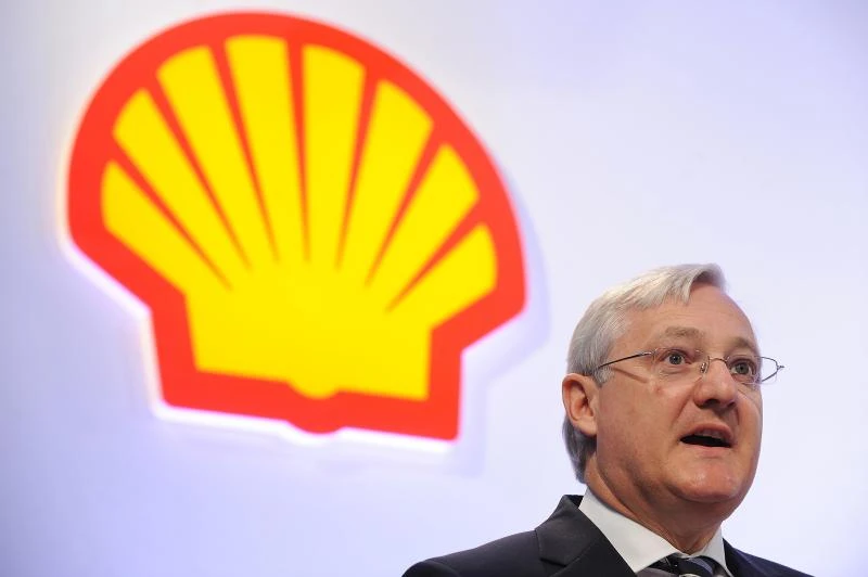 EU probes oil majors on price manipulation