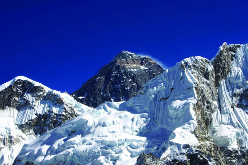 Nepalese resolves to retain Everest title