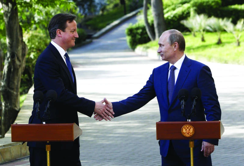 Cameron, Putin discuss Syria amid new push to end war