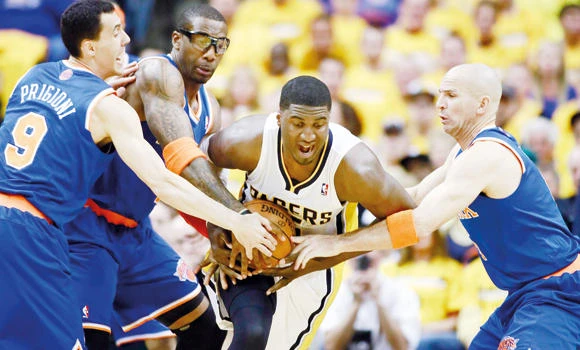 Hibbert stars as Pacers top Knicks 82-71