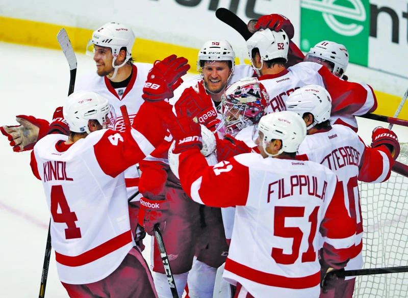 Red Wings finish off Ducks in Game 7