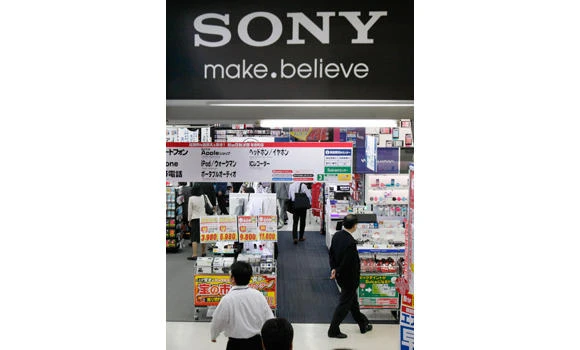 Japan’s electronics giants still bleeding