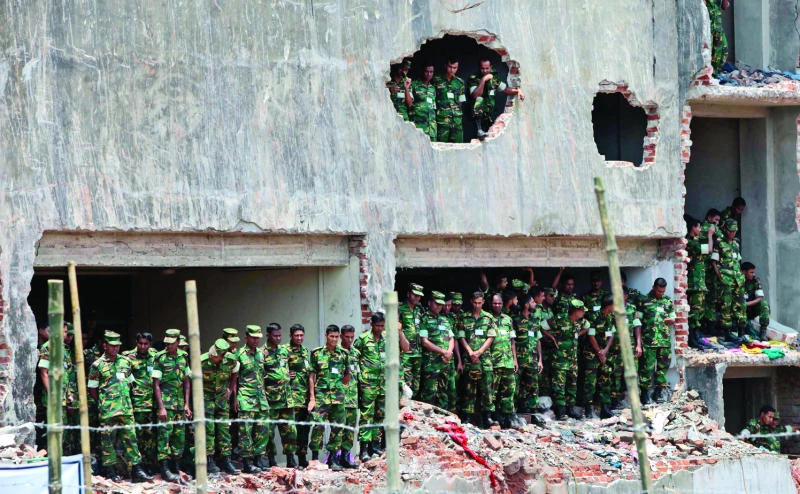 Bangladesh honors the dead from building collapse