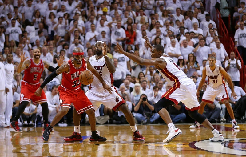 Heat beat brave Bulls to reach Eastern final