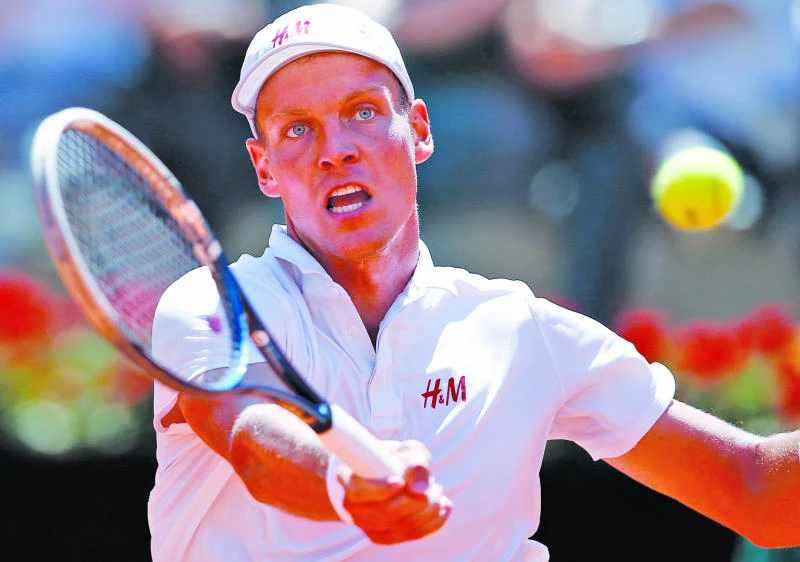 Berdych stuns Djokovic in Rome