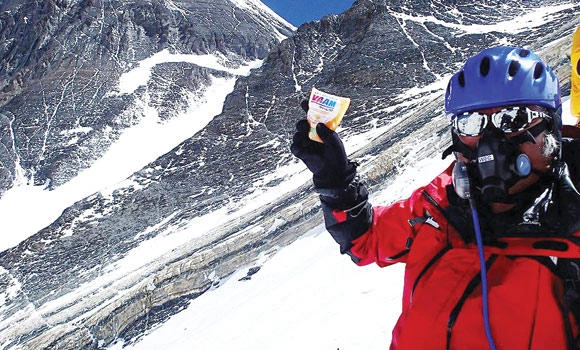 New records, reflection mark Everest 60th anniversary