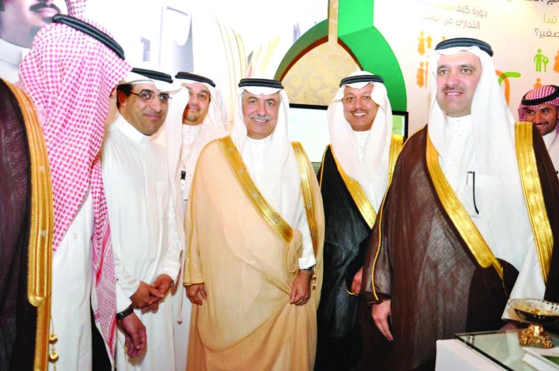 Finance Minister honors NCB for key Kafala role