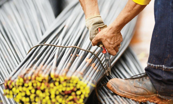 Philippines defies Asia slowdown with best growth since 2010