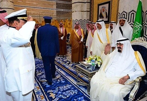 Custodian of the Two Holy Mosques leaves for Morocco