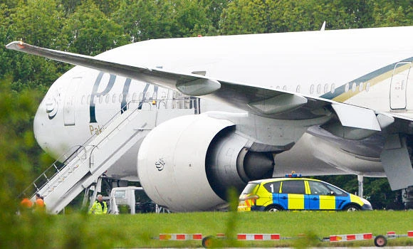 When Typhoons scramble to resolve family fight aboard PIA flight