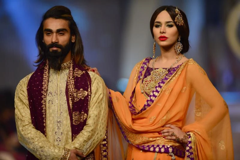 Hair stylist grooms budding Pakistan bowlers