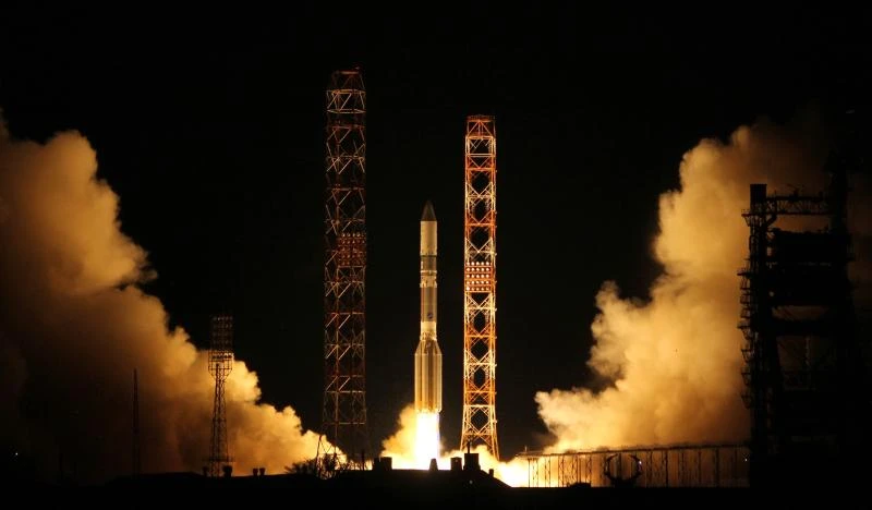 Russia retrieves mice, newts from space