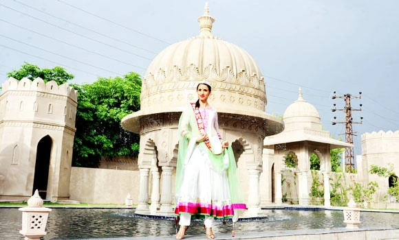 Indian tour managers expand Saudi links