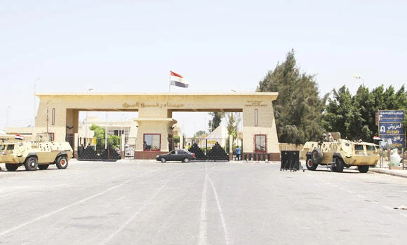 Enraged by kidnapping, Egypt cops block border